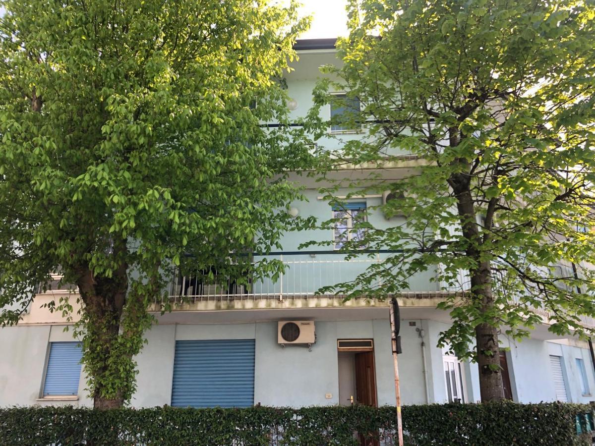 Villa Savoia Градо Екстер'єр фото